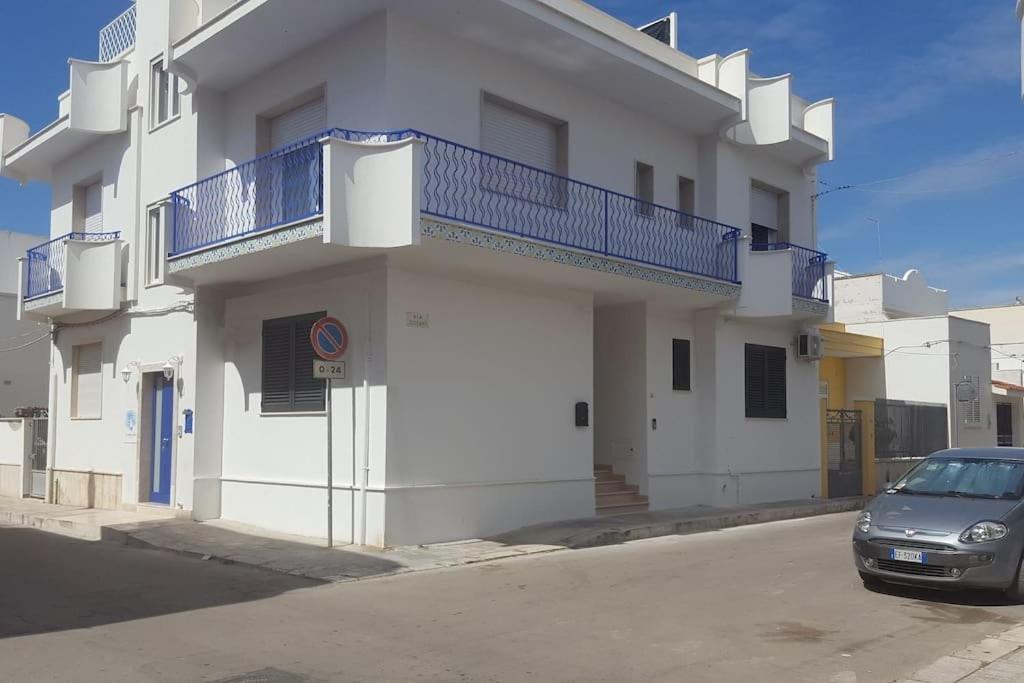 Martina'S House Hotel Порто Чезарео Екстериор снимка