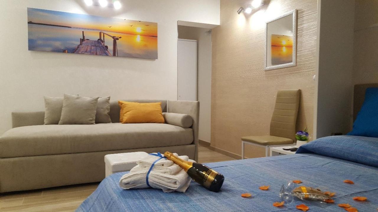 Martina'S House Hotel Порто Чезарео Екстериор снимка